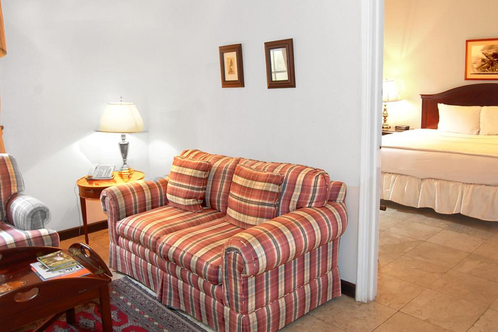 Deville Hotel Panamaváros Kültér fotó