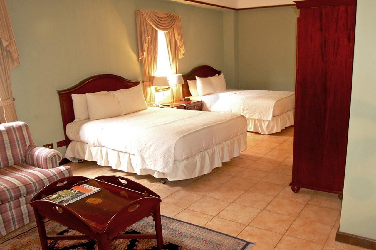 Deville Hotel Panamaváros Kültér fotó